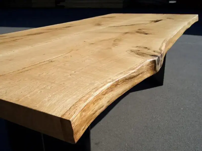 Baumkantentischplatte aus Eiche